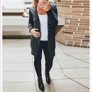 Basic black long sleeve snap button down cardigan